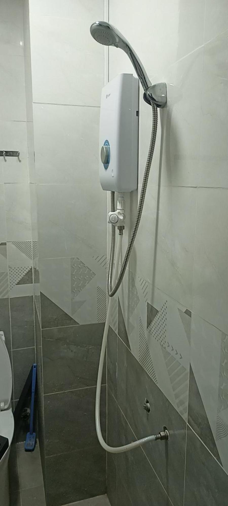 Nice D1 - Private Bathroom Ho Chi Minh City