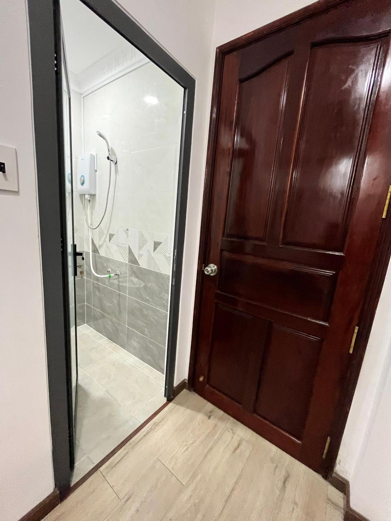 Guest house Nice D1 - Private Bathroom *
